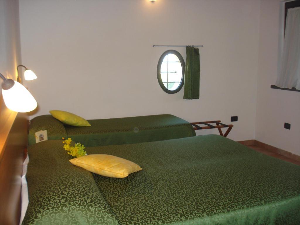 Carlo'S Hotel Castagneto Carducci Pokoj fotografie